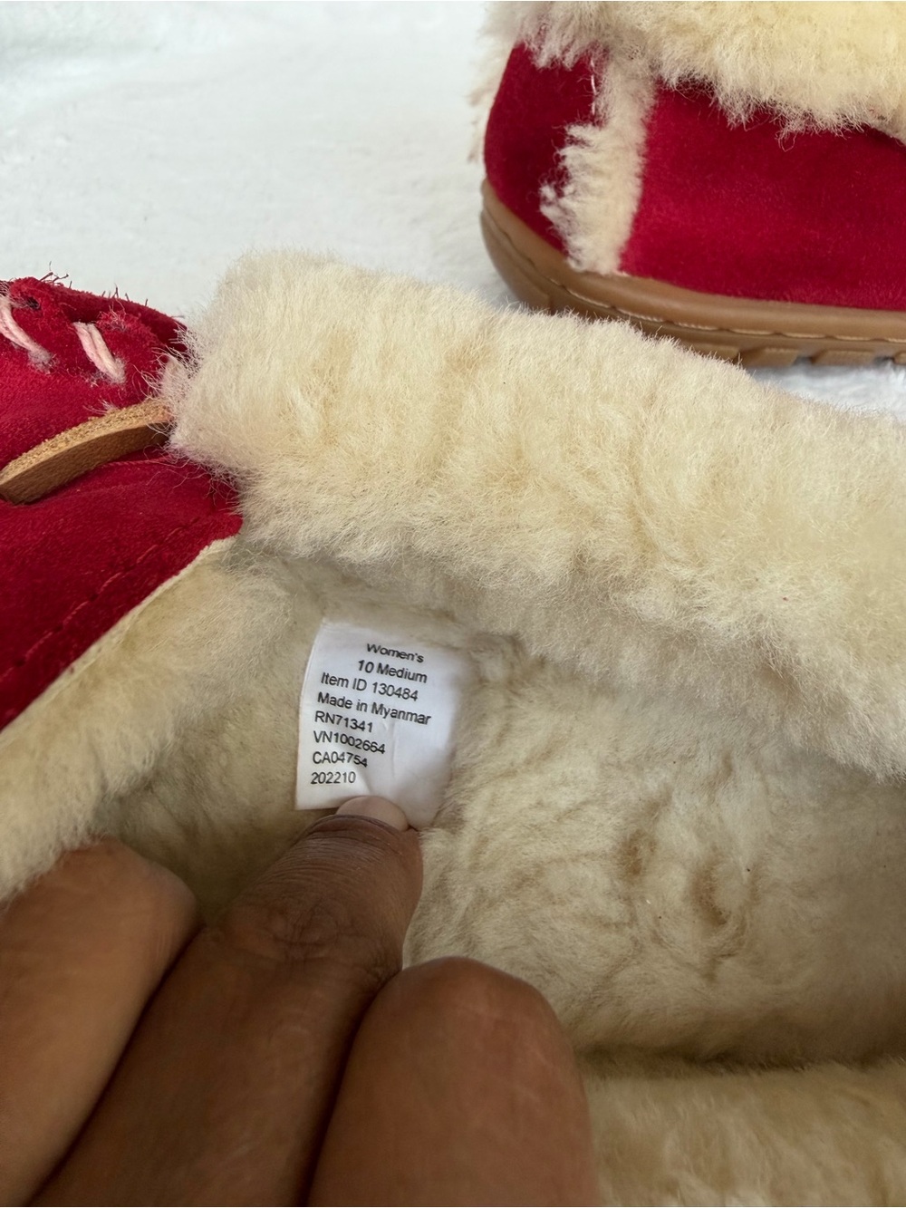 Llbean wicked good warm slippers us women’s size 10 red suede shearling lined - Picture 8 of 9